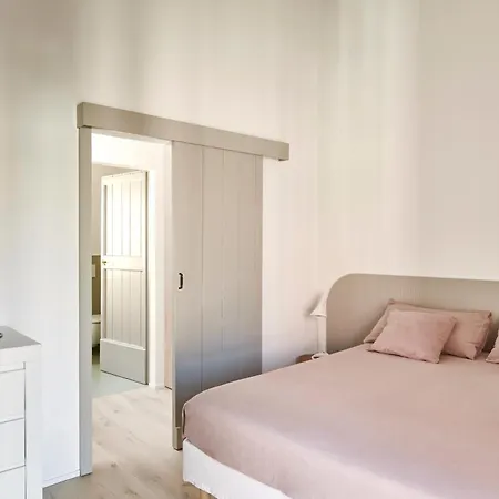 Gelsomina Nel Borgo Rímini